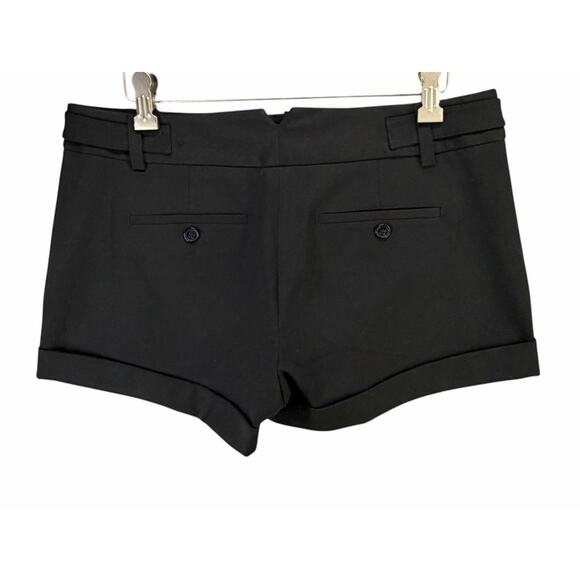 Express Shorts Womens 6 Black Pleated Cuffed Tailored Chic Dressy Smart Casual - Picture 3 of 11